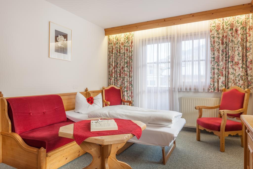 Hotel Garni Hanslerhof Gerlos Exteriör bild